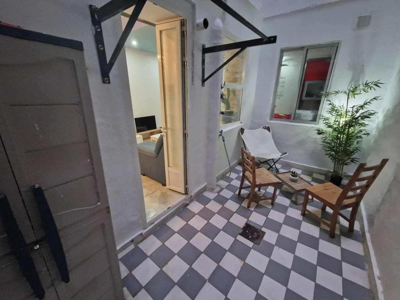 Menendez Pelayo, Loft Junto Al Retiro Lägenhet Madrid Exteriör bild