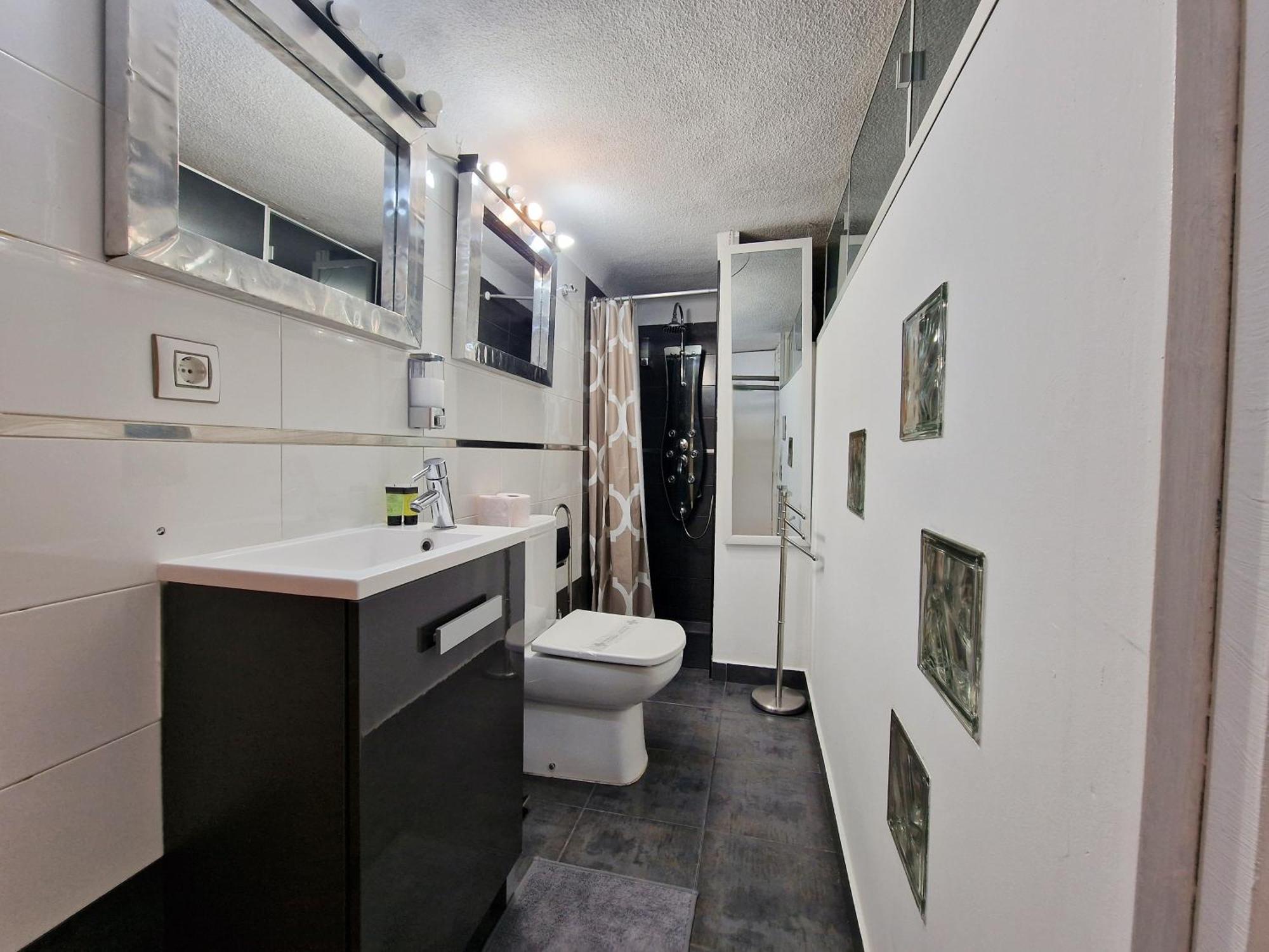 Menendez Pelayo, Loft Junto Al Retiro Lägenhet Madrid Exteriör bild